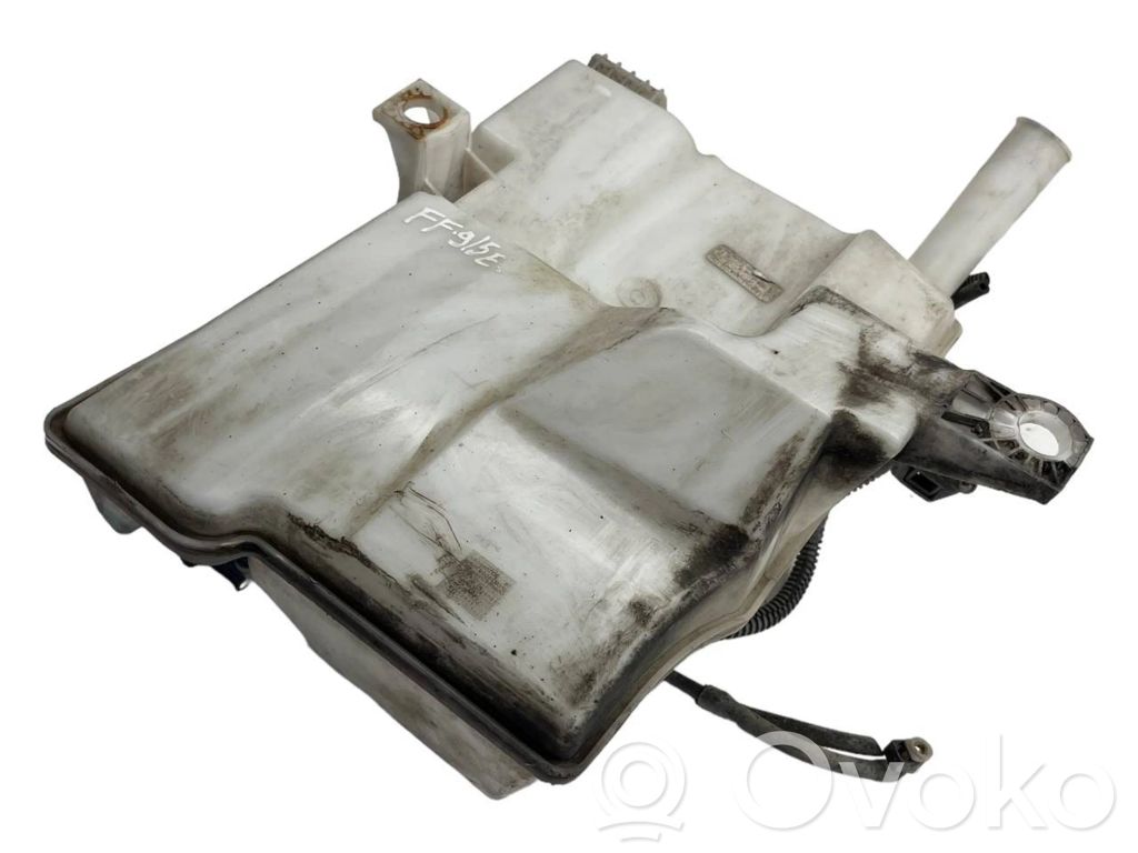 Ford Focus Logu šķidruma tvertne 