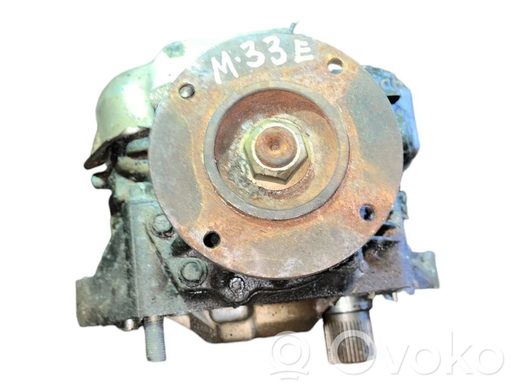 Gearbox transfer box case