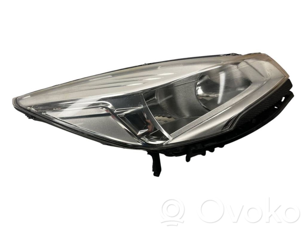 Ford Kuga II Scheinwerfer 