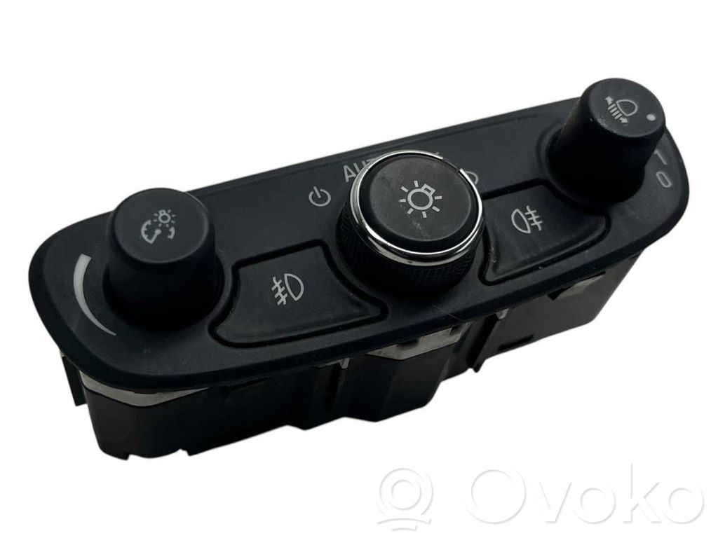 Opel Mokka X Light switch 
