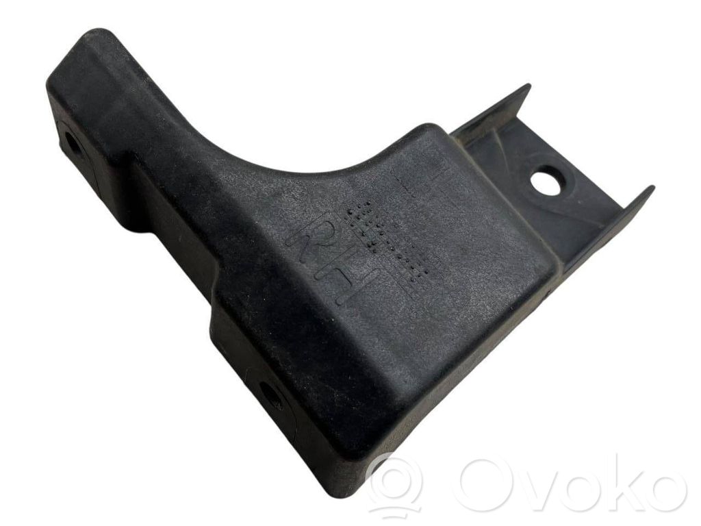 Opel Mokka X Rear bumper mounting bracket 
