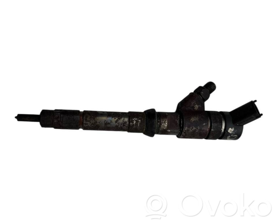 Iveco Daily 4th gen Inyector de combustible 