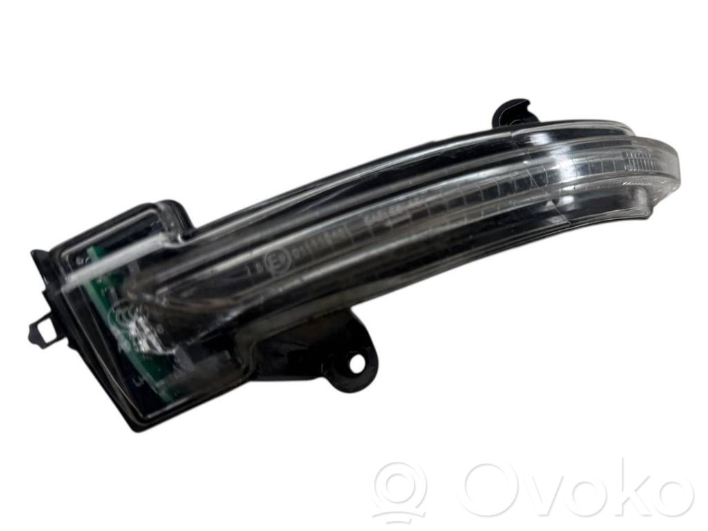 Renault Megane IV Mirror indicator light 