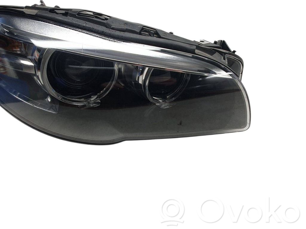 BMW 5 F10 F11 Lampa przednia 