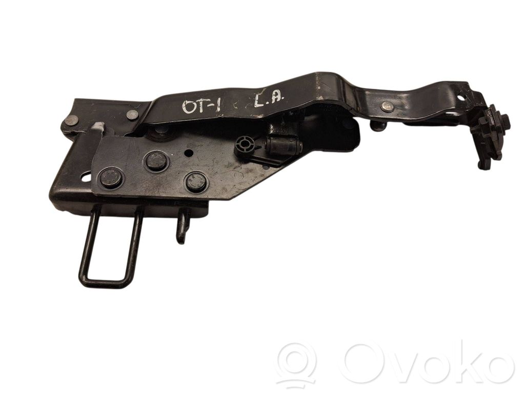 Opel Tigra B Tailgate/trunk/boot hinge 