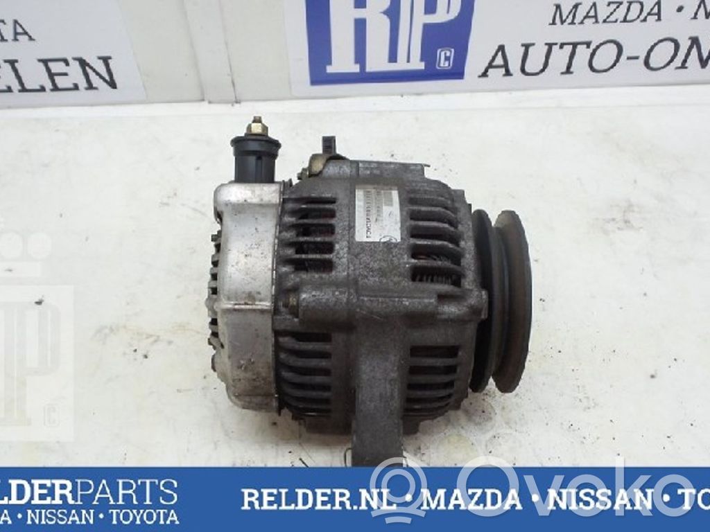 Toyota Corolla E110 Alternador 