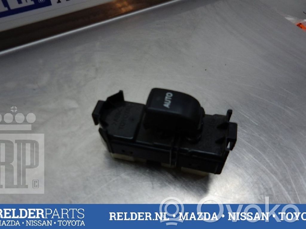 Interruptor del elevalunas eléctrico   8403012010,8403012010