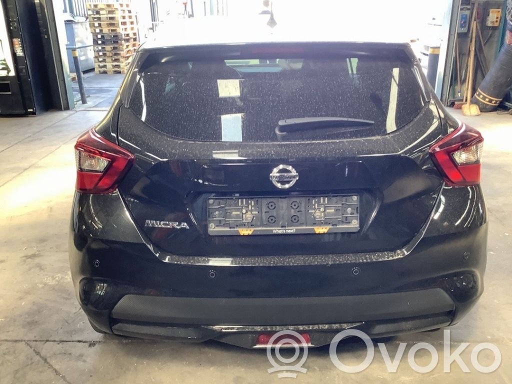 Nissan Micra K14 Aizmugurējā pārsega slēdzene 