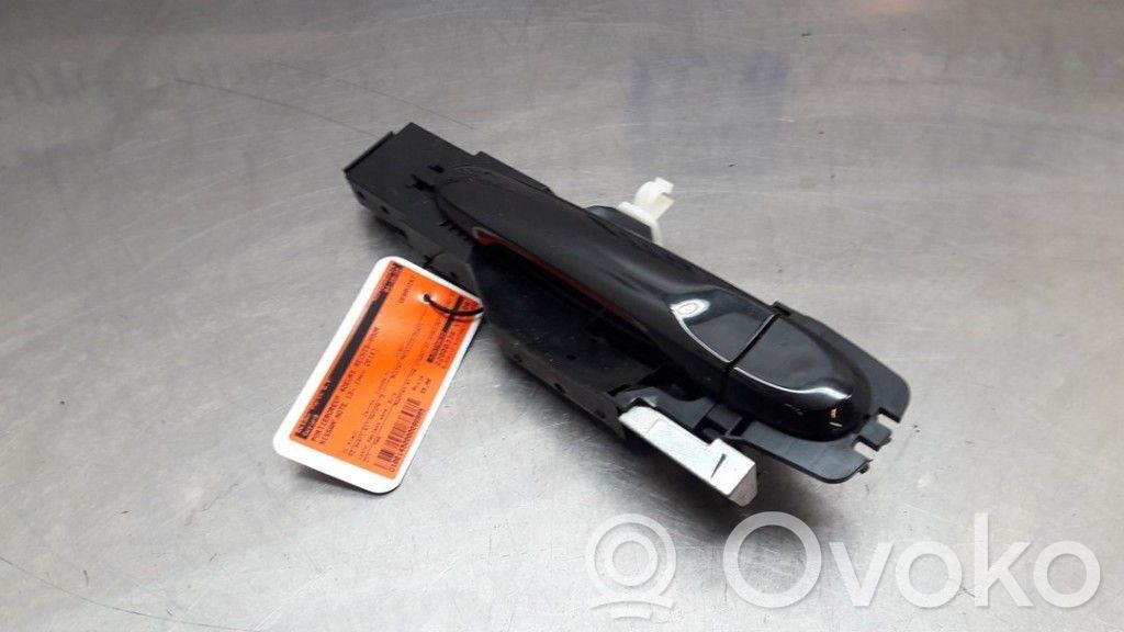Nissan Note (E12) Rankena atidarymo išorinė 