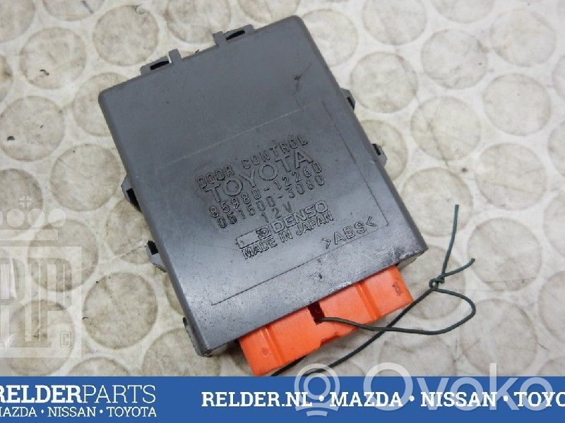 Toyota Corolla E120 E130 Unité de commande / module de verrouillage centralisé porte 