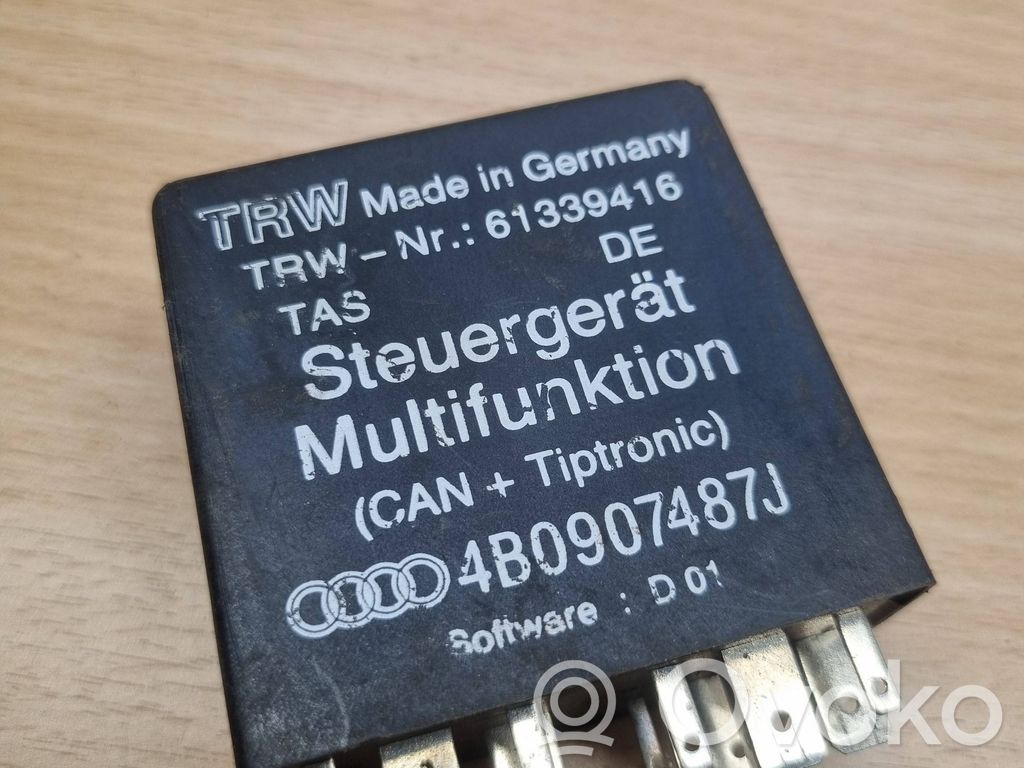 Audi A6 S6 C5 4B Muu rele 