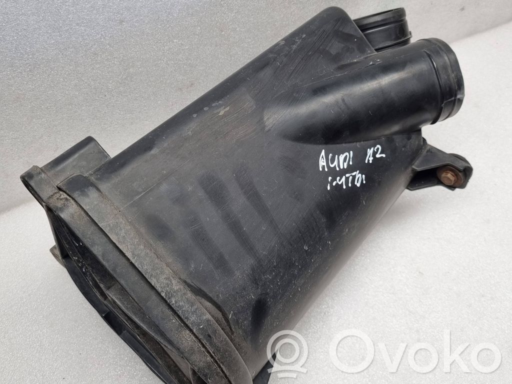 Audi A2 Air filter box 