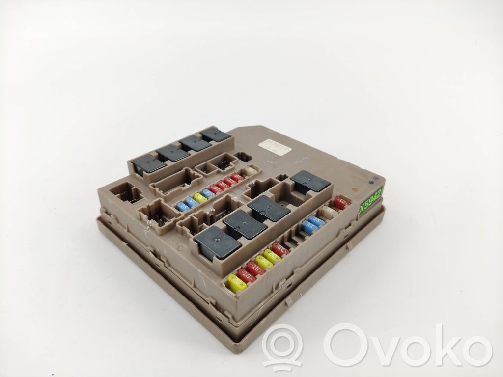 Renault Clio III Fuse module 
