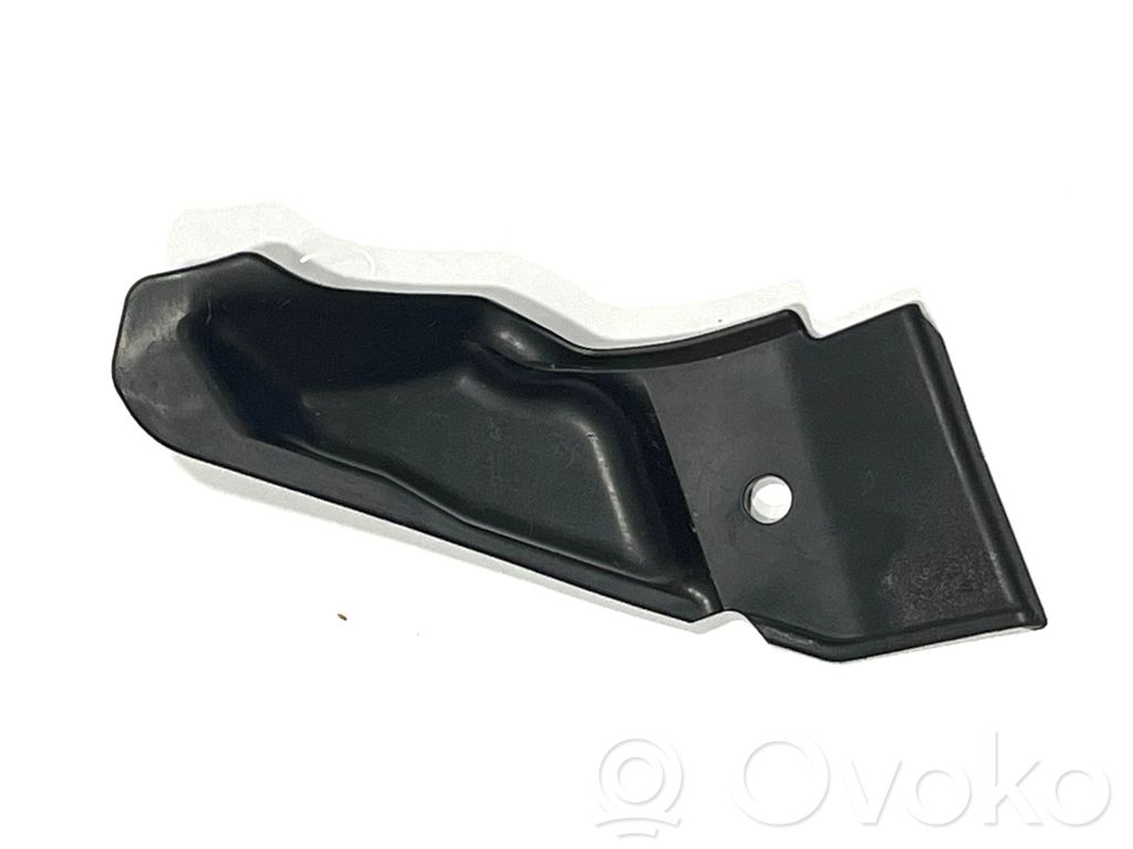 Lexus UX Windshield trim 