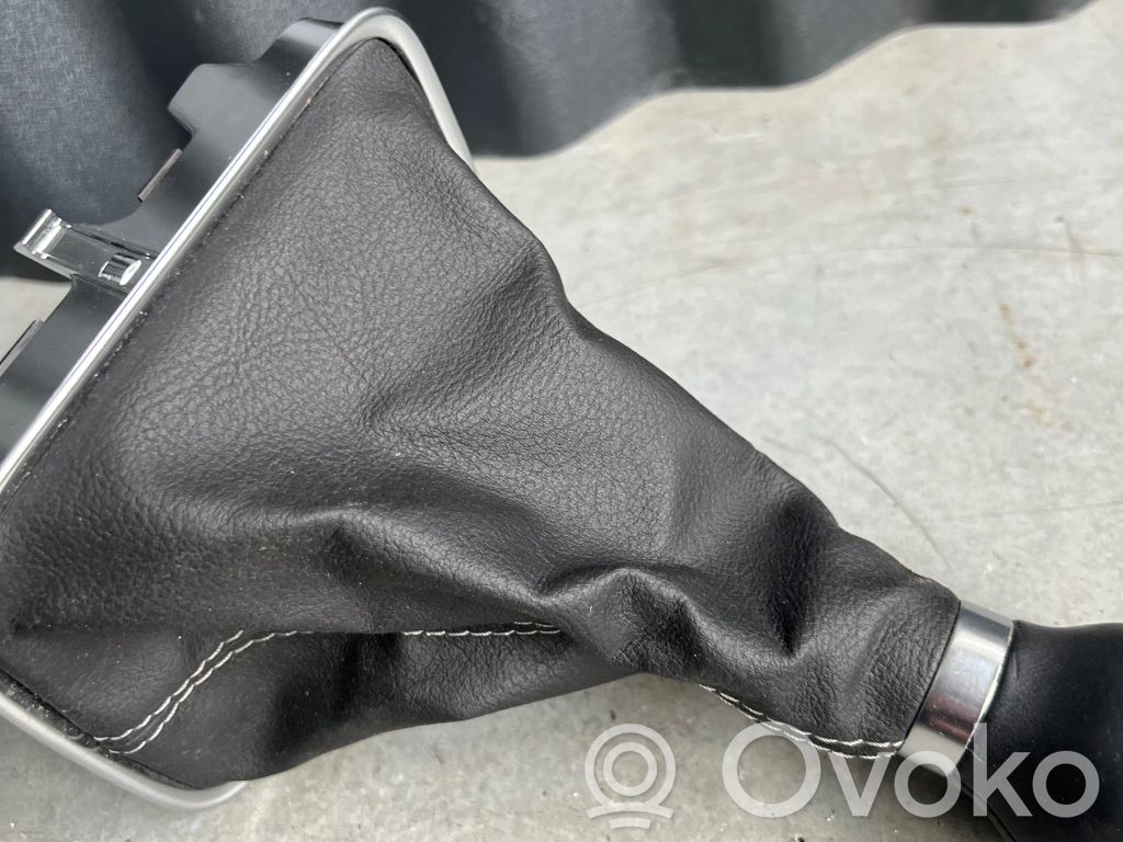Volkswagen Golf Plus Gear lever shifter trim leather/knob 