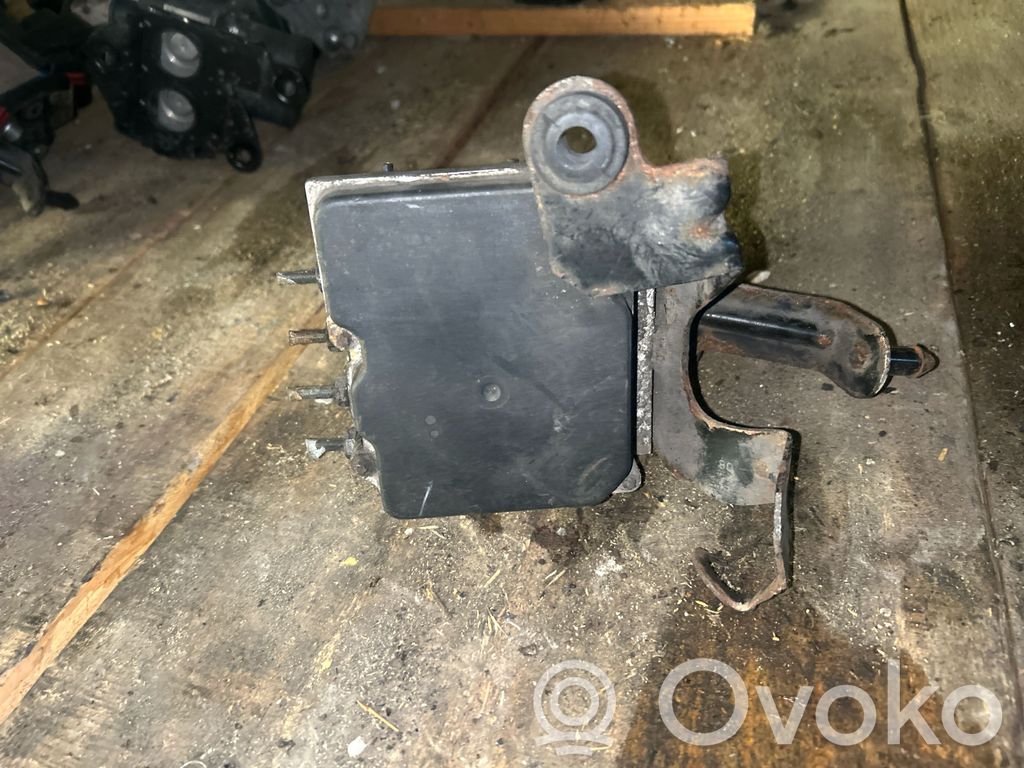 ABS Pump   8C112C405AB
