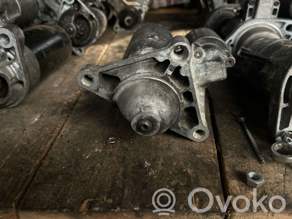 Peugeot 407 Starter motor 