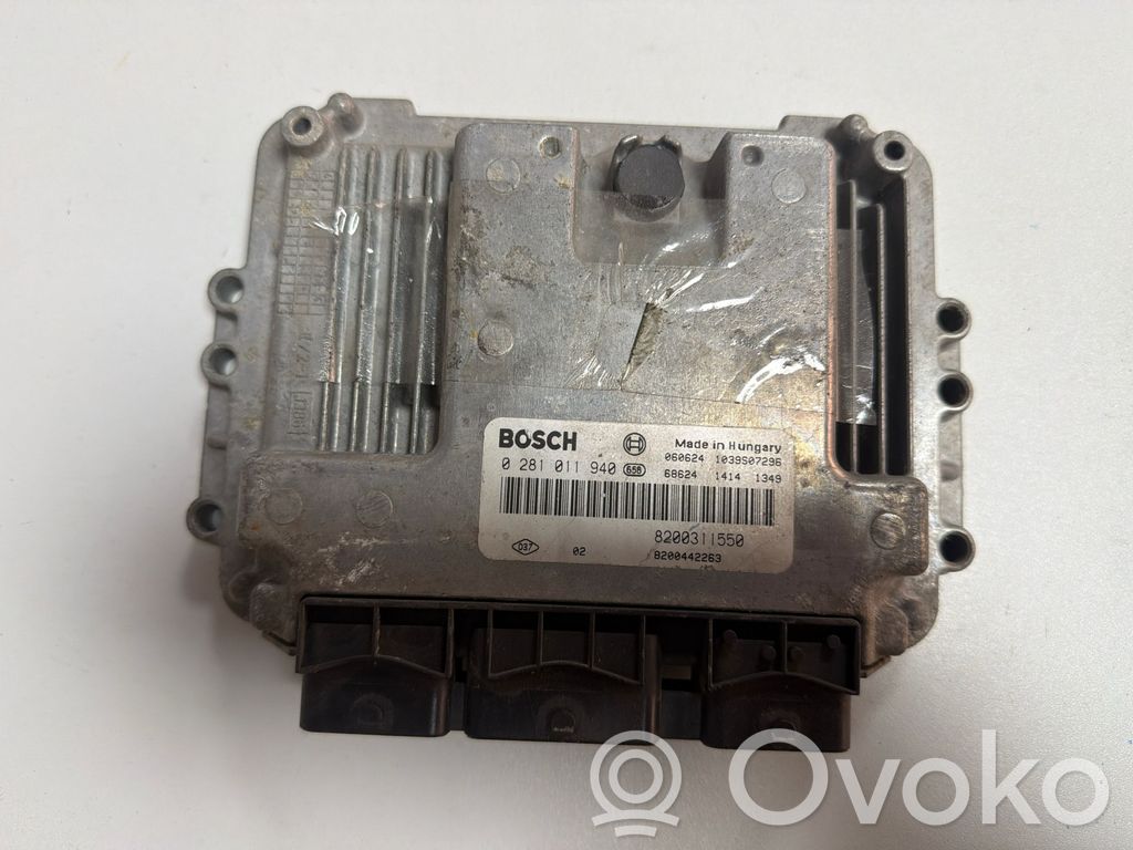 Engine control unit/module   8200311550,0281011940,8200442263