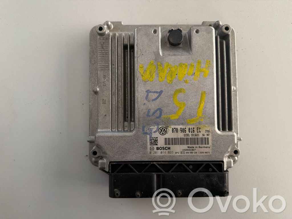 Volkswagen Transporter - Caravelle T5 Sterownik / Moduł ECU 