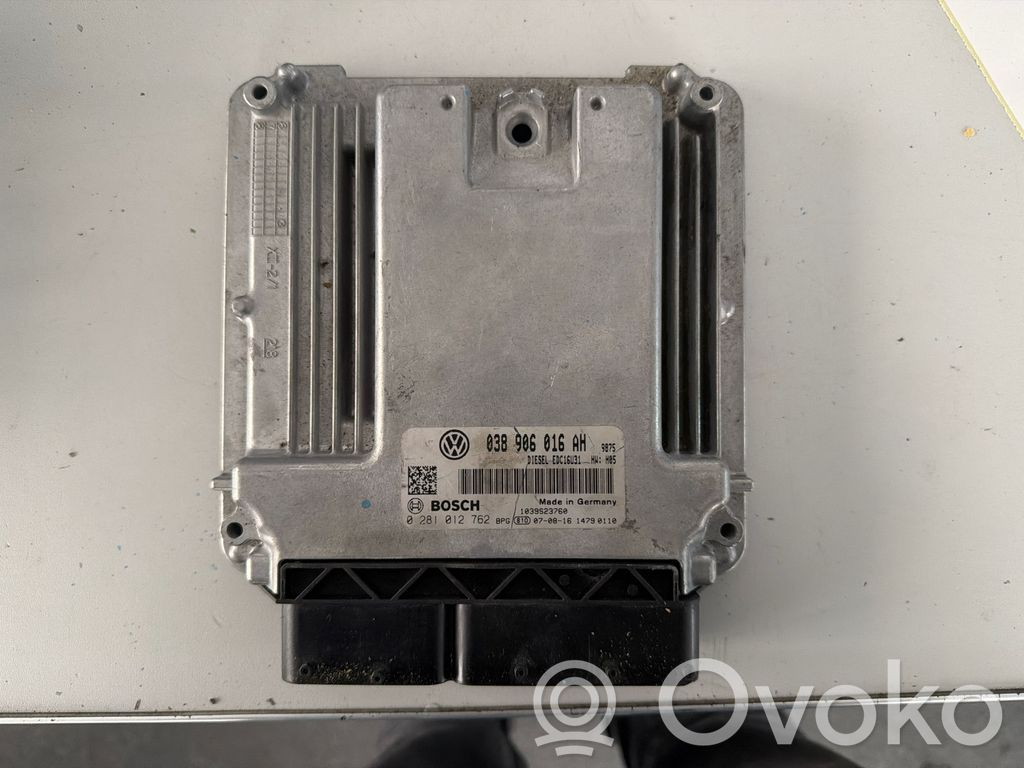 Sterownik / Moduł ECU   038906016AH,0281012762,1039S23760
