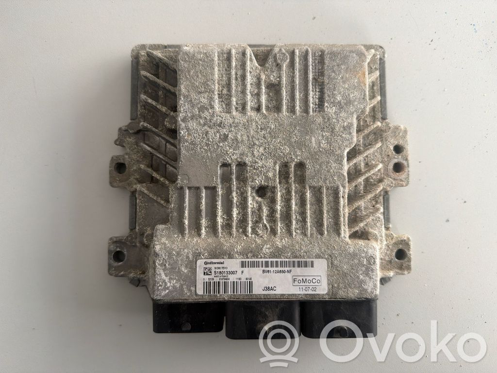 Ford Focus Engine control unit/module 