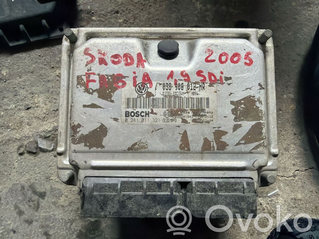 Volkswagen Golf IV Engine control unit/module 