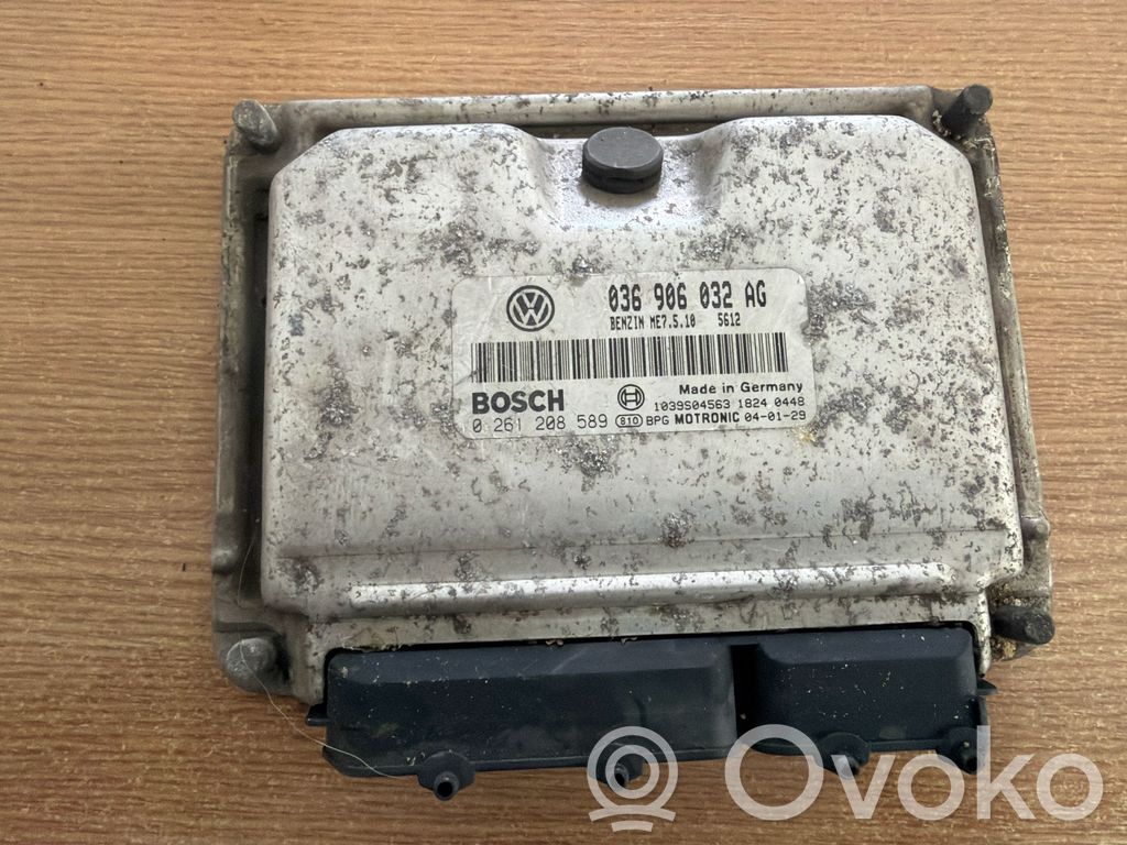 Volkswagen Golf IV Engine control unit/module 