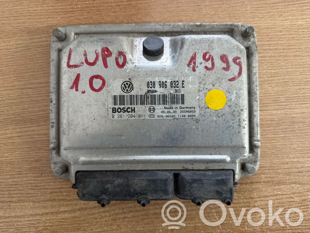 Volkswagen Golf IV Engine control unit/module 