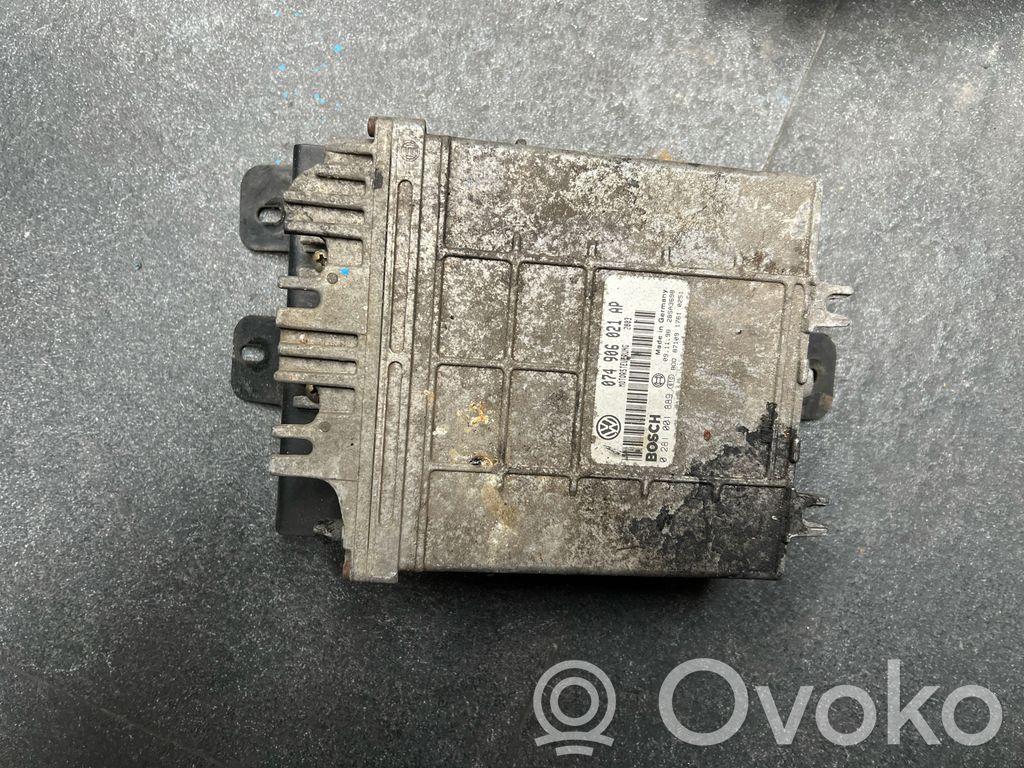 Engine control unit/module   0281001889,074906021AP,28SA3698