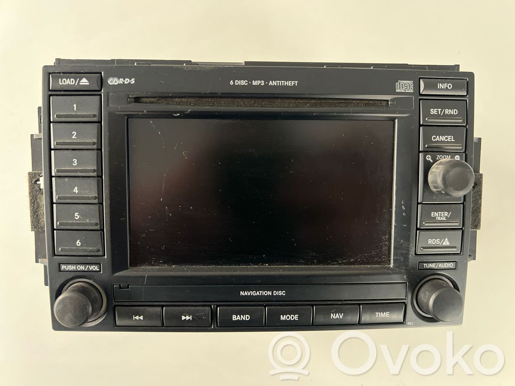 Jeep Cherokee KJ Panel / Radioodtwarzacz CD/DVD/GPS 