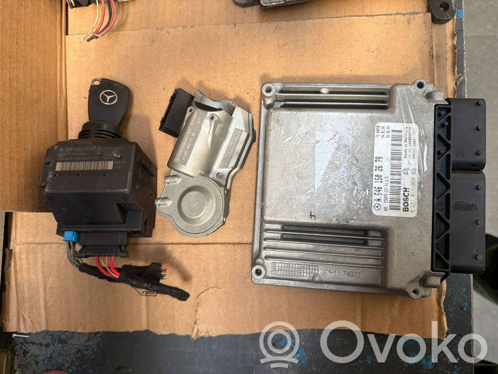 Mercedes-Benz E W211 Engine ECU kit and lock set 