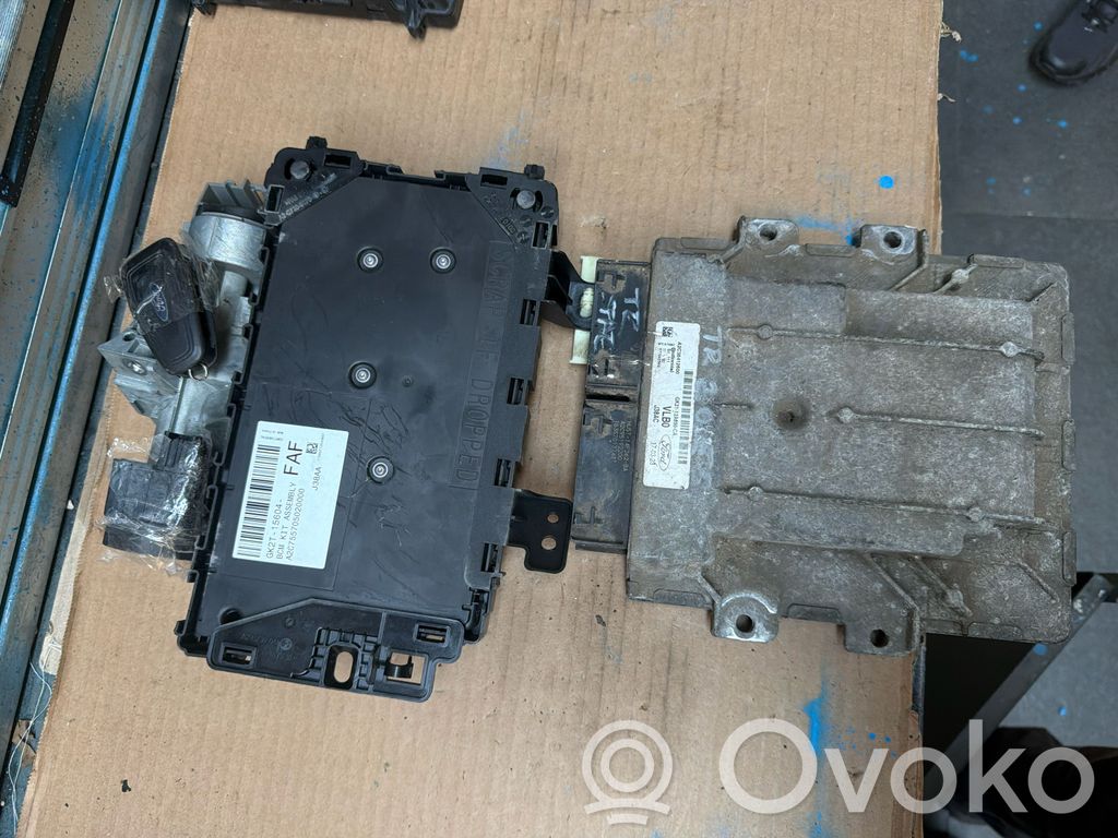 Блок управления двигателя   GK2112A650CA,16357013743,A2C38412600,HU5T14F262BA