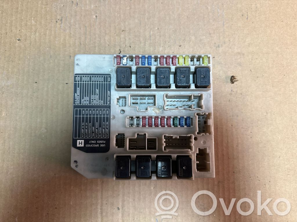 Nissan Navara Módulo de fusible 
