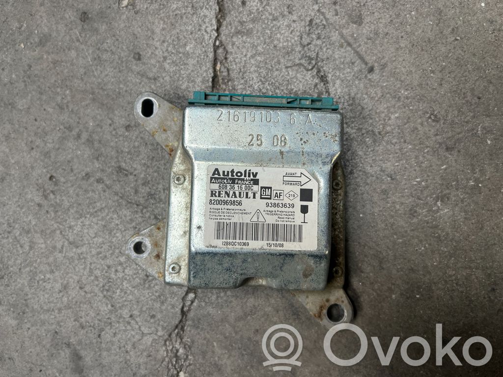 Renault Trafic II (X83) Sterownik / Moduł Airbag 
