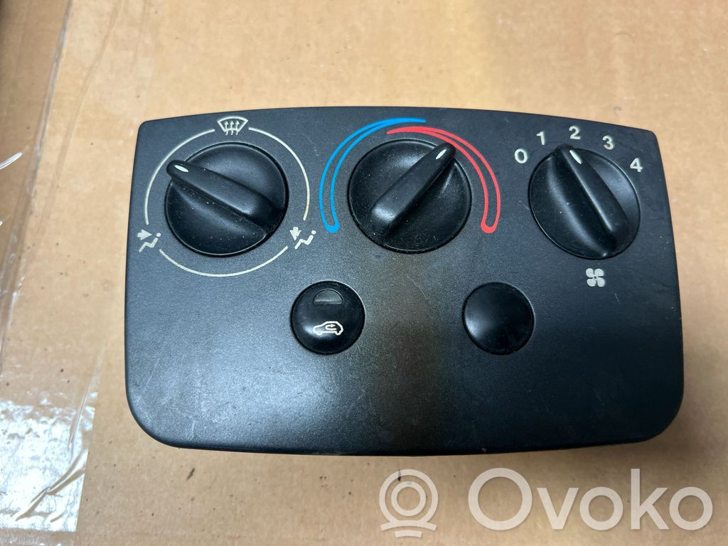 Ford Fiesta Climate control unit 