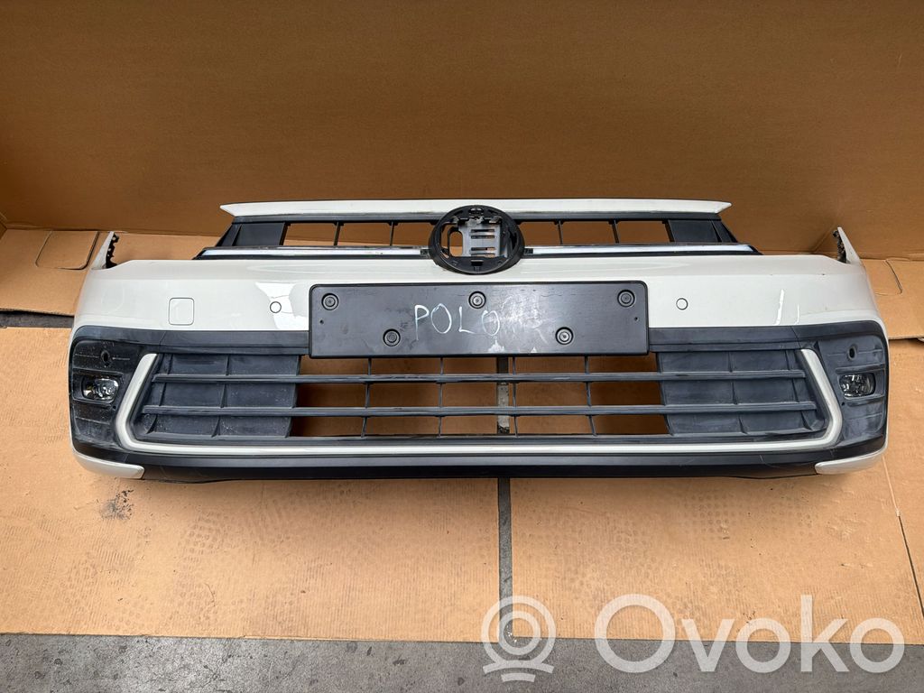 Volkswagen Polo VI Parachoques delantero 