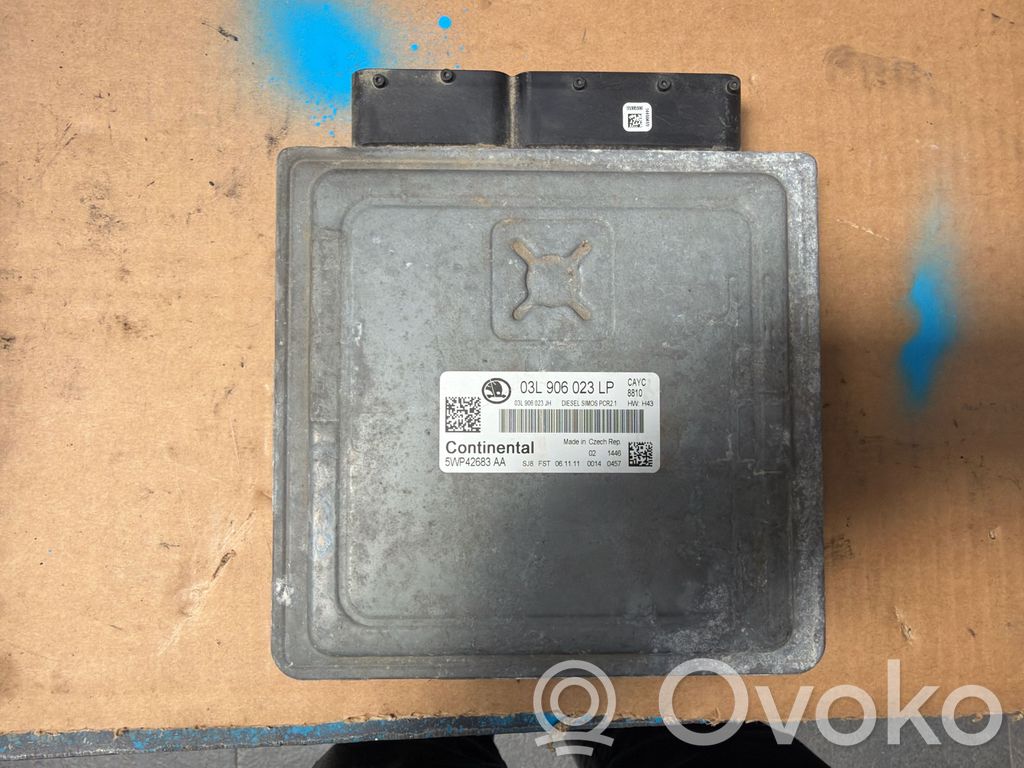 Skoda Octavia Mk2 (1Z) Engine control unit/module 