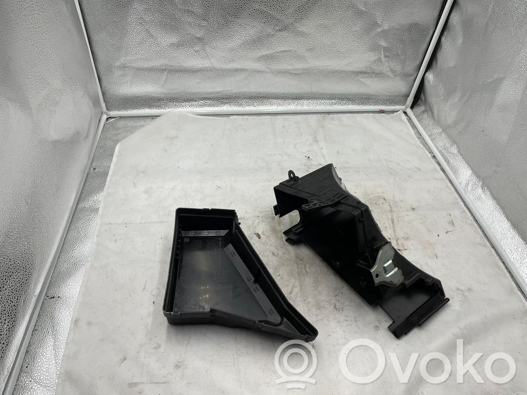Subaru Forester SH Fuse box cover 