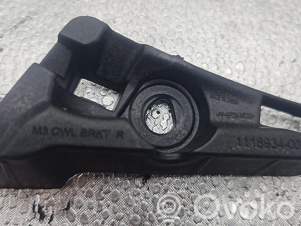 Tesla Model 3 Muu korin osa 
