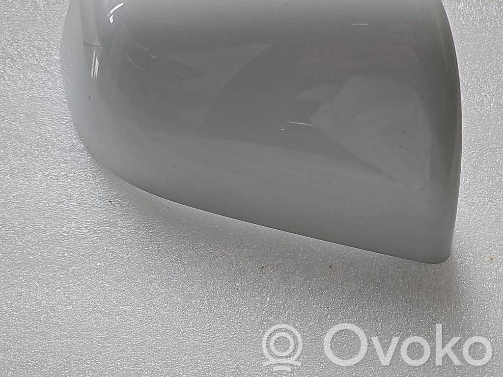 Tesla Model Y Пластиковая отделка зеркала 