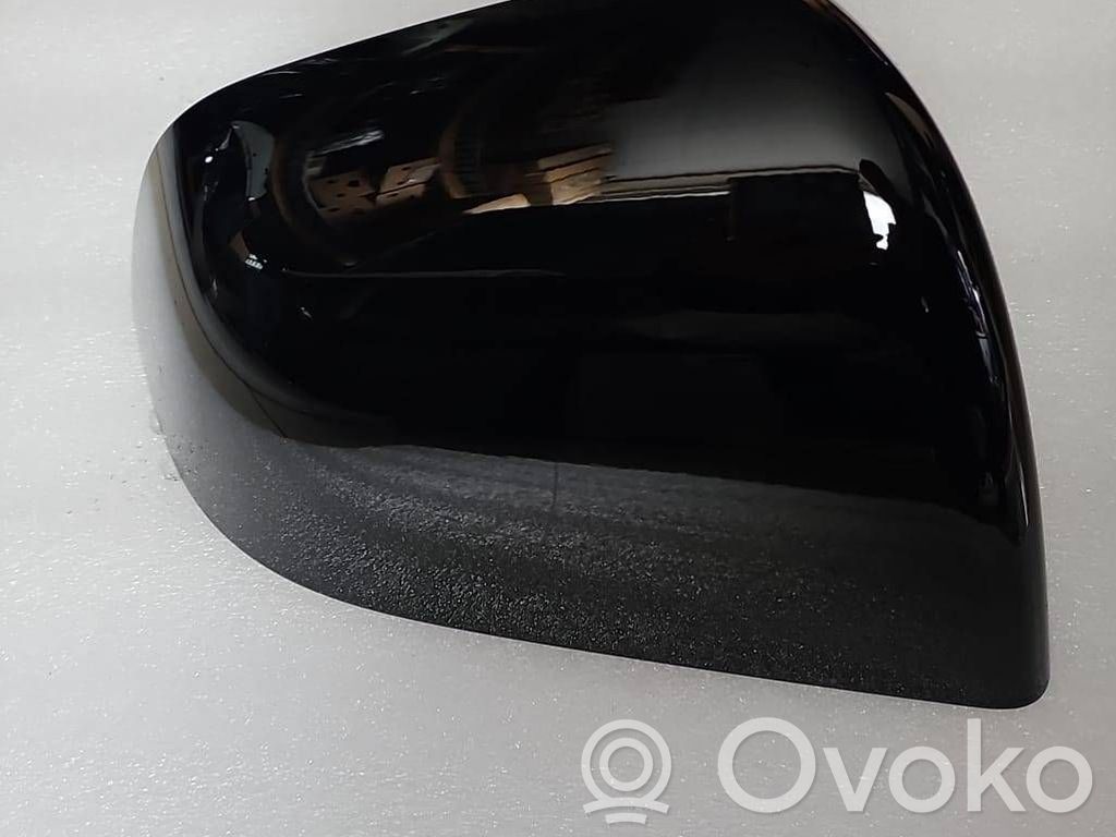 Tesla Model Y Пластиковая отделка зеркала 