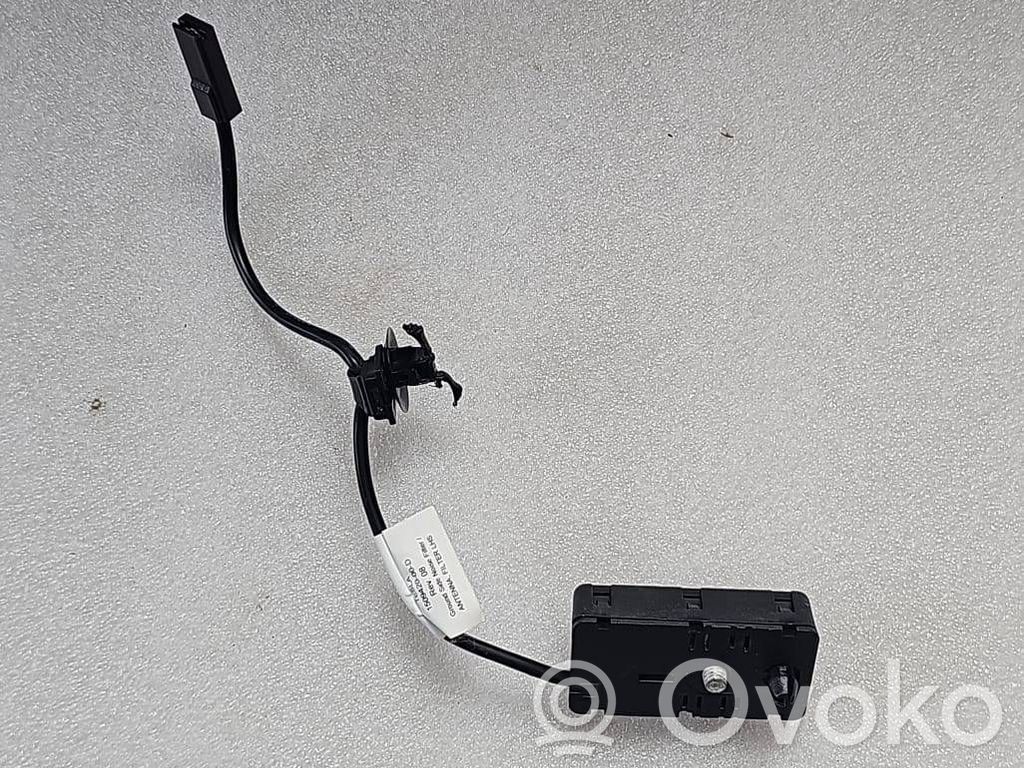 Tesla Model Y Antenos stiprintuvas 