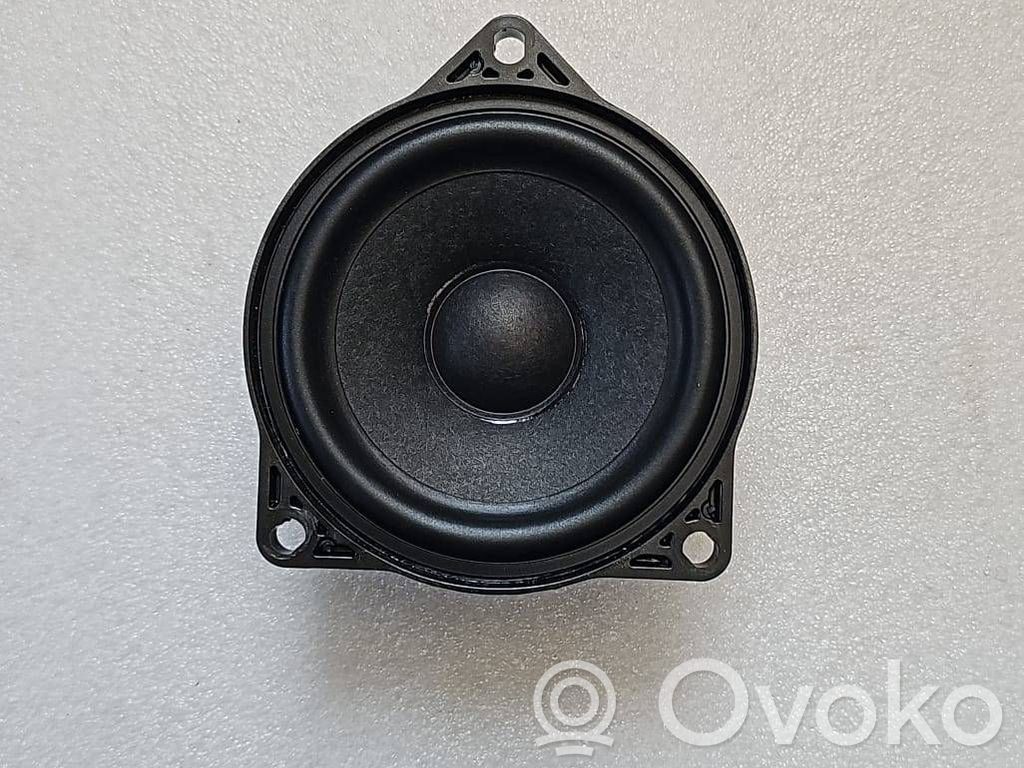 Tesla Model Y Parcel shelf speaker 