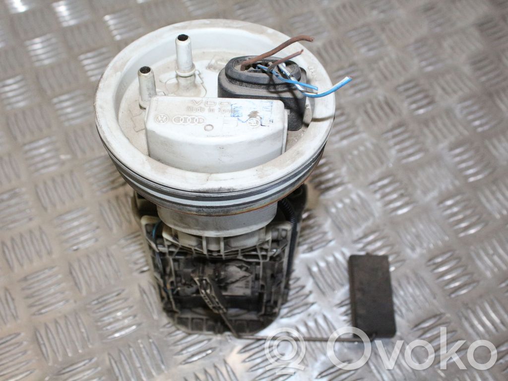 Volkswagen Polo Pompa paliwa w zbiorniku 