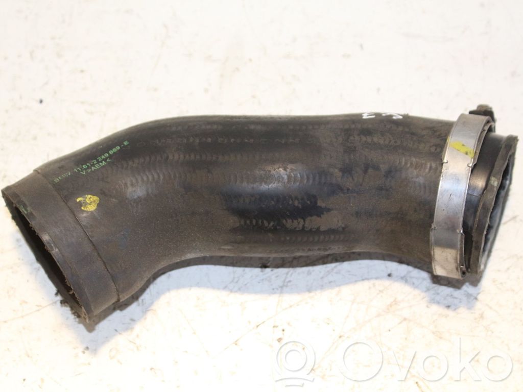 BMW 5 E39 Intercooler hose/pipe 