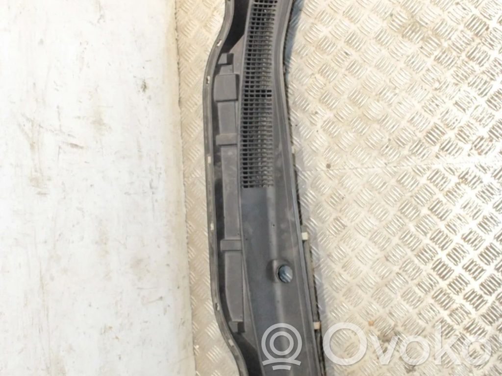 Toyota Auris E180 Pyyhinkoneiston lista 