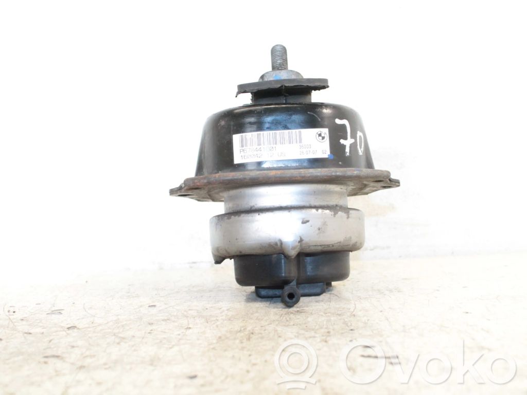 BMW X5 E70 Engine mount bracket 