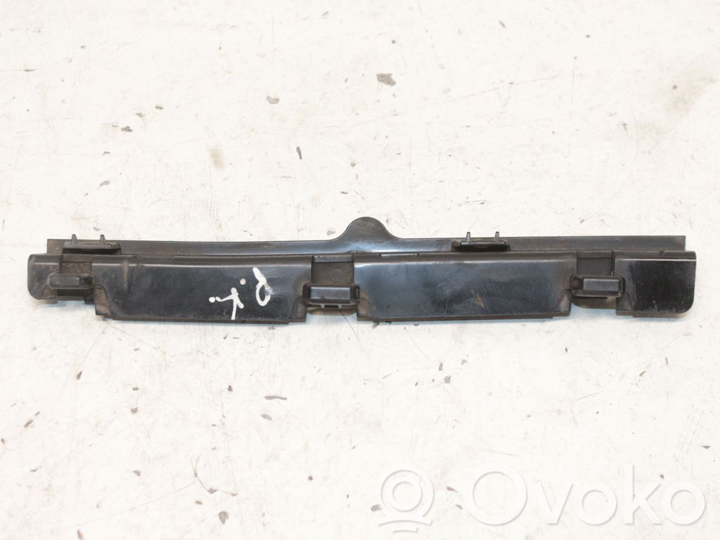 BMW X1 E84 Kynnyksen tukilista 