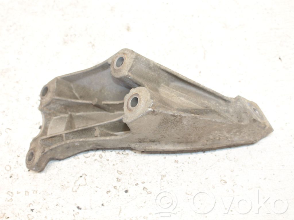 Audi A6 S6 C6 4F Supporto di montaggio del motore (usato) 
