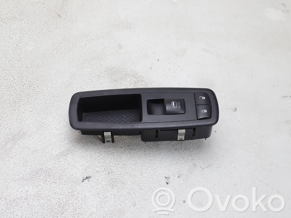 Dodge RAM 1500 DS Electric window control switch 